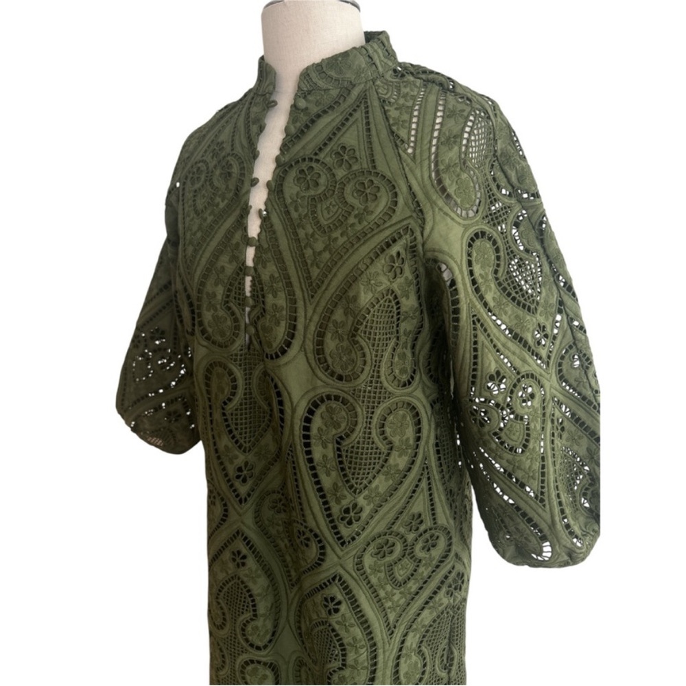 Elegant Green Lace Midi Dress - Picture 4 of 5